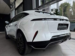 2026 Avatr 11 116 kWh I Рестайлинг, белый, 8700000 рублей, вид 5