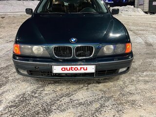 1999 BMW 5 серии 520i IV (E39), зелёный, 400000 рублей, вид 3