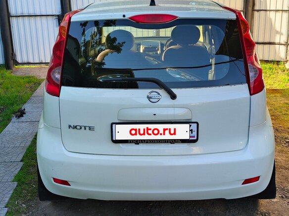 2005 Nissan Note I, белый, 400000 рублей - вид 5