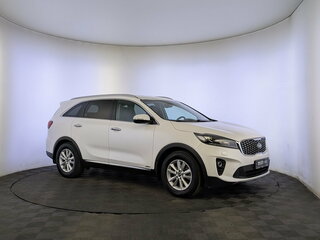 2020 Kia Sorento III Prime Рестайлинг, белый, 2995000 рублей, вид 3