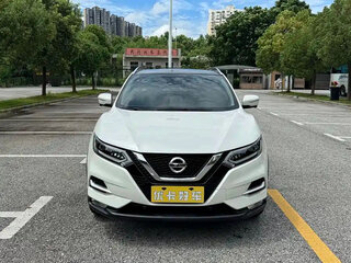 2022 Nissan Qashqai II Рестайлинг, белый, 1490000 рублей, вид 2