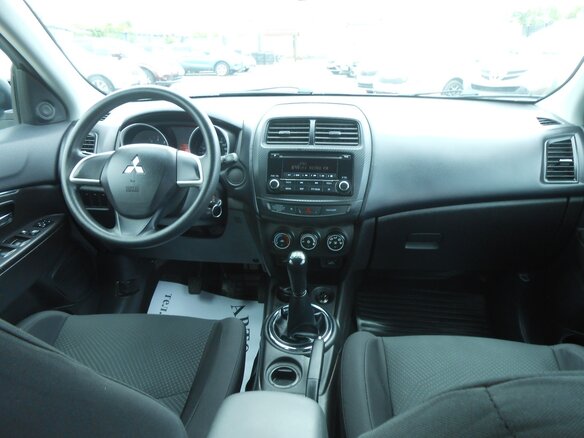 2014 Mitsubishi ASX I Рестайлинг, белый, 1350000 рублей - вид 6