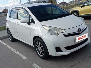 2011 Toyota Ractis II, белый, 895000 рублей, вид 3