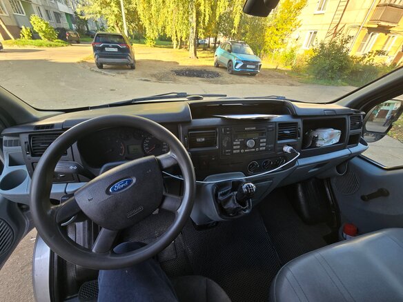 2008 Ford Transit, серебристый, 1100000 рублей - вид 11