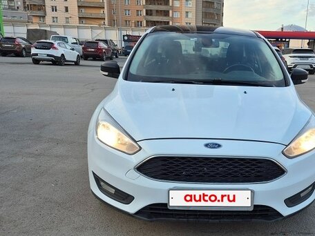 2017 Ford Focus III Рестайлинг, белый, 650000 рублей, вид 2