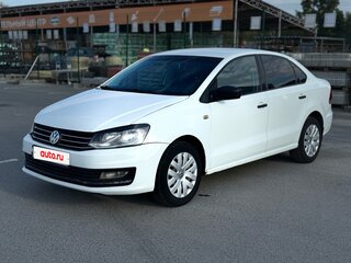 2015 Volkswagen Polo V Рестайлинг, белый, 475000 рублей, вид 1