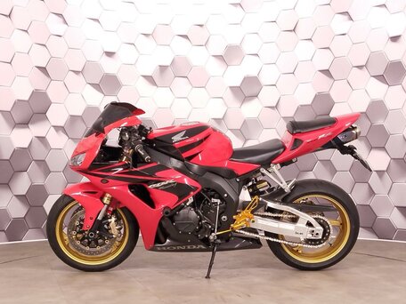 2007 Honda CBR 1000 RR/RA Fireblade, красный, 829000 рублей, вид 4