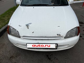 1999 Toyota Starlet V (P90), белый, 150000 рублей, вид 3