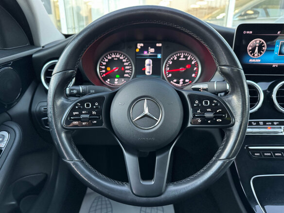 2020 Mercedes-Benz C-Класс 180 IV (W205) Рестайлинг, чёрный, 2320000 рублей - вид 20