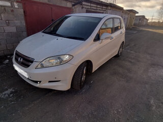 2004 Honda Edix, белый, 630000 рублей, вид 1