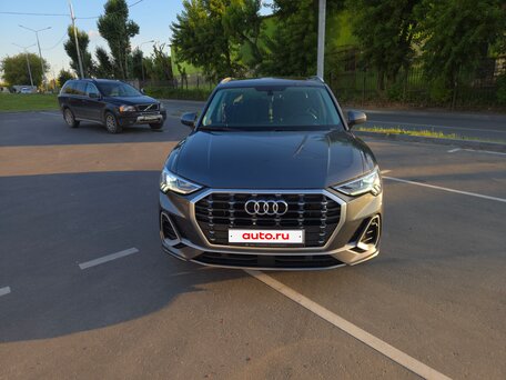 2020 Audi Q3 35 TFSI II (F3), серый, 3399000 рублей, вид 5