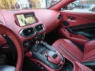 2019 Aston Martin V8 Vantage IV, серый, 21600000 рублей, вид 2