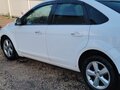 2008 Ford Focus II Рестайлинг, белый, 430000 рублей