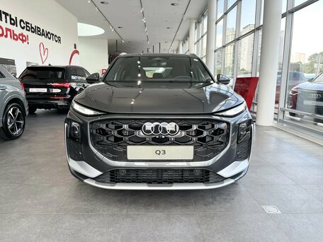 2026 Audi Q3 TFSI III (FJ), серый, 7100000 рублей, вид 2