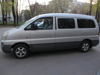 2006 Hyundai Starex I Рестайлинг 2, серебристый, 550000 рублей, вид 4