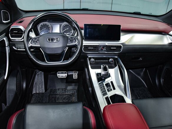 2021 Geely Binyue I, красный, 1699000 рублей - вид 13