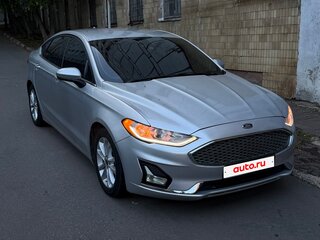 2019 Ford Fusion (North America) II Рестайлинг, серый, 1400000 рублей, вид 1