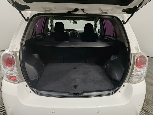 2013 Toyota Verso I Рестайлинг, белый, 1175000 рублей - вид 8