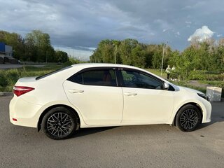 2014 Toyota Corolla XI (E160, E170, E180), белый, 1320000 рублей, вид 4