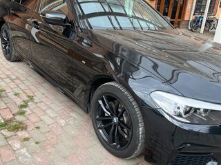2019 BMW 5 серии 520d xDrive VII (G30/G31/G38), чёрный, 4700000 рублей, вид 2