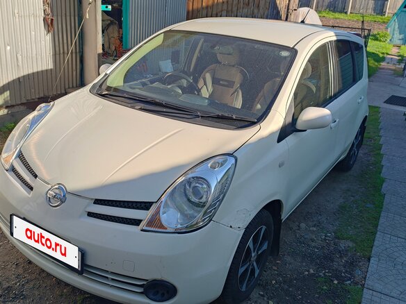 2005 Nissan Note I, белый, 400000 рублей - вид 1