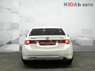 2010 Honda Accord VIII, белый, 930000 рублей, вид 5