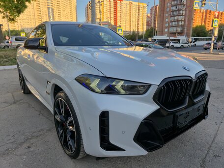 2024 BMW X6 M60i III (G06) Рестайлинг, белый, 15000000 рублей, вид 5