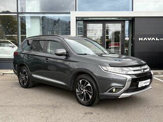 2016 Mitsubishi Outlander III Рестайлинг 2, серый, 1549000 рублей, вид 3