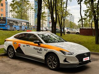 2020 Hyundai Sonata VIII (DN8), серый, 1100000 рублей, вид 3