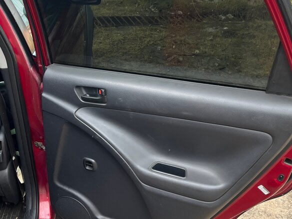 2005 Pontiac Vibe I Рестайлинг, пурпурный, 420000 рублей - вид 14