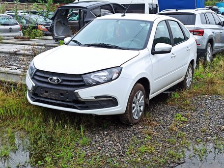 2023 Lada (ВАЗ) Granta I Рестайлинг, белый, 755000 рублей, вид 1