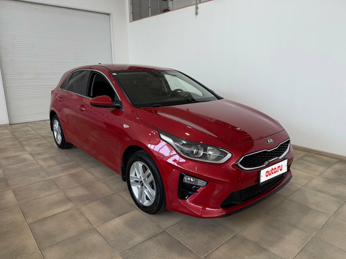Открыть фотографии: Kia Ceed III