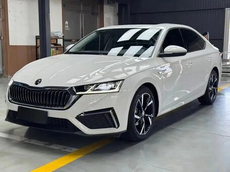 Skoda Octavia IV (A8)