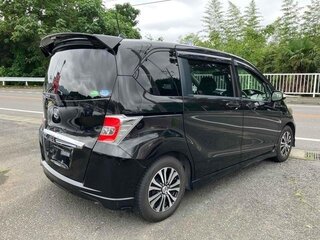 2014 Honda Freed I Рестайлинг 2, чёрный, 880000 рублей, вид 4