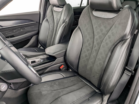 2024 Geely Monjaro I, белый, 3605000 рублей - вид 19