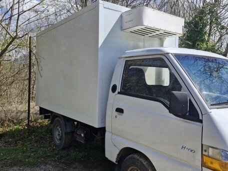 2006 Hyundai Porter, белый, 430000 рублей, вид 2
