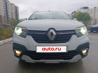 2019 Renault Logan Stepway II Рестайлинг, белый, 890000 рублей, вид 4