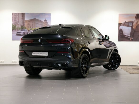 2026 BMW X6 30d III (G06) Рестайлинг, чёрный, 17700000 рублей - вид 5