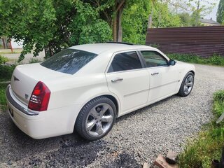 2005 Chrysler 300C I, белый, 1200000 рублей, вид 4
