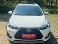 2022 Toyota Yaris IV, белый, 950000 рублей - вид 1