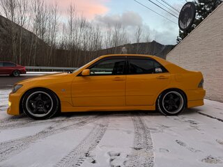 2000 Toyota Altezza, жёлтый, 1200000 рублей, вид 4