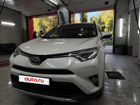 2016 Toyota RAV4 IV (XA40) Рестайлинг, белый, 2380000 рублей, вид 2