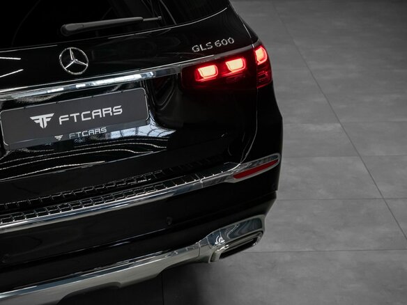 2023 Mercedes-Benz Maybach GLS 600 I Рестайлинг, чёрный, 20594000 рублей - вид 11