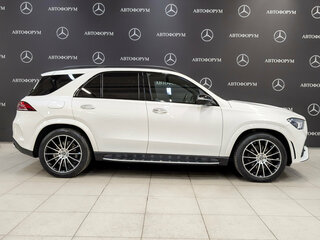 2021 Mercedes-Benz GLE 450 II (V167), белый, 6300000 рублей, вид 4