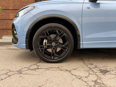 2025 Volkswagen Tiguan L Pro III (China Market), голубой, 4720000 рублей, вид 2