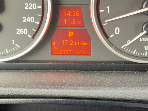 2010 BMW X5 30i II (E70), серебристый, 1950000 рублей - вид 6
