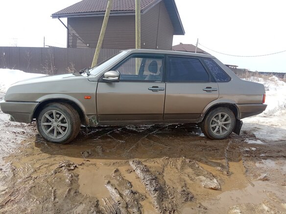 2002 Lada (ВАЗ) 21099, серый, 115000 рублей - вид 5
