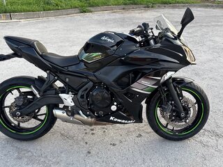 2019 Kawasaki Ninja 650, чёрный, 660000 рублей, вид 1