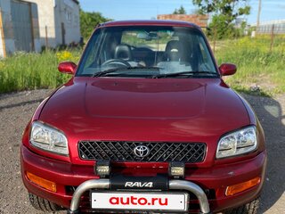 1994 Toyota RAV4 I (XA10), красный, 680000 рублей, вид 2