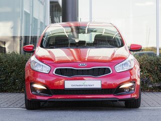 2015 Kia Ceed II Рестайлинг, белый, 1149000 рублей, вид 3